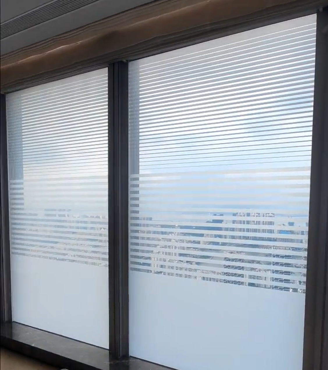 Louver Dimming Film